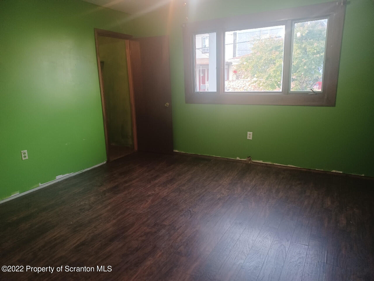 2032 Delaware Street Dunmore, PA 18512 - Photo 7 of 51 2032 DELAWARE ST 1ST FL BDRM PIC 1