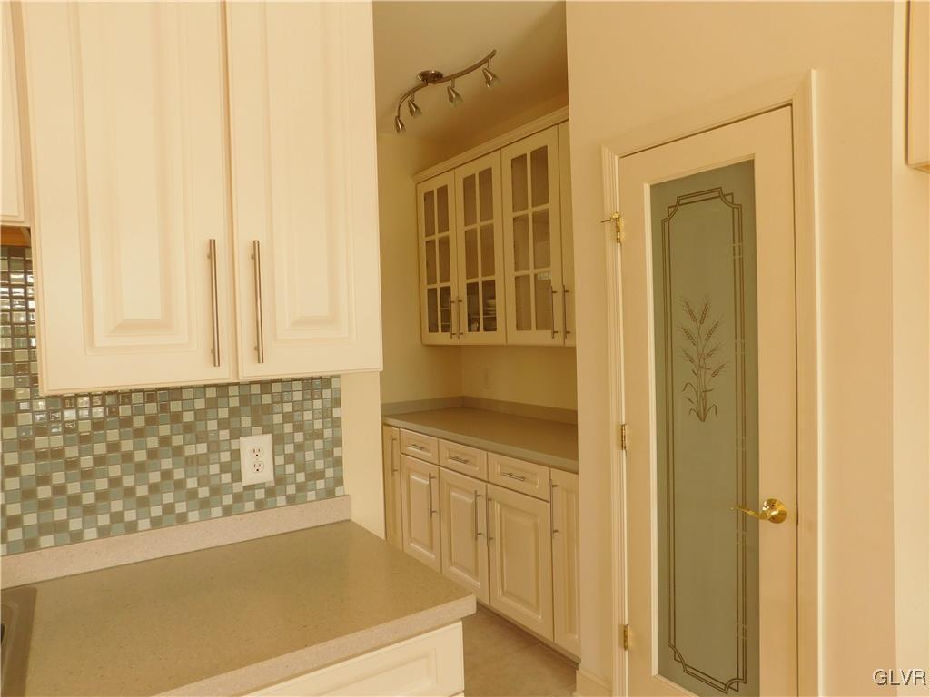 895 Newlins Road East Easton, PA 18040 - Photo 13 of 20 Gallery Image 13