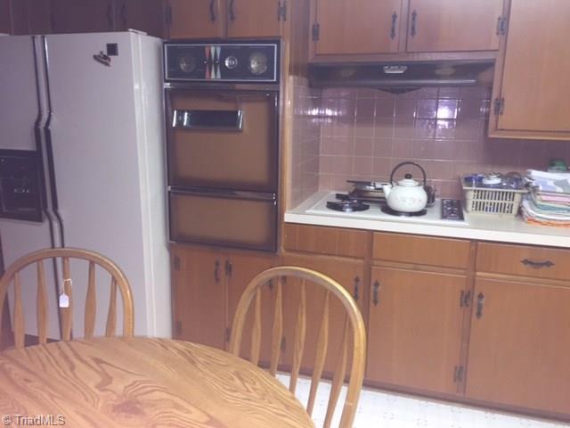 2921 St Claire Road Winston-Salem, NC 27106 - Photo 8 of 15 Gallery Image 8