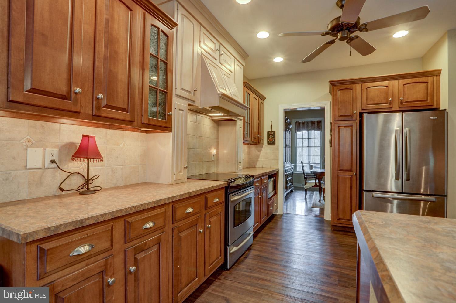 895 Laurel Ridge Road Reinholds, PA 17569 - Photo 22 of 54