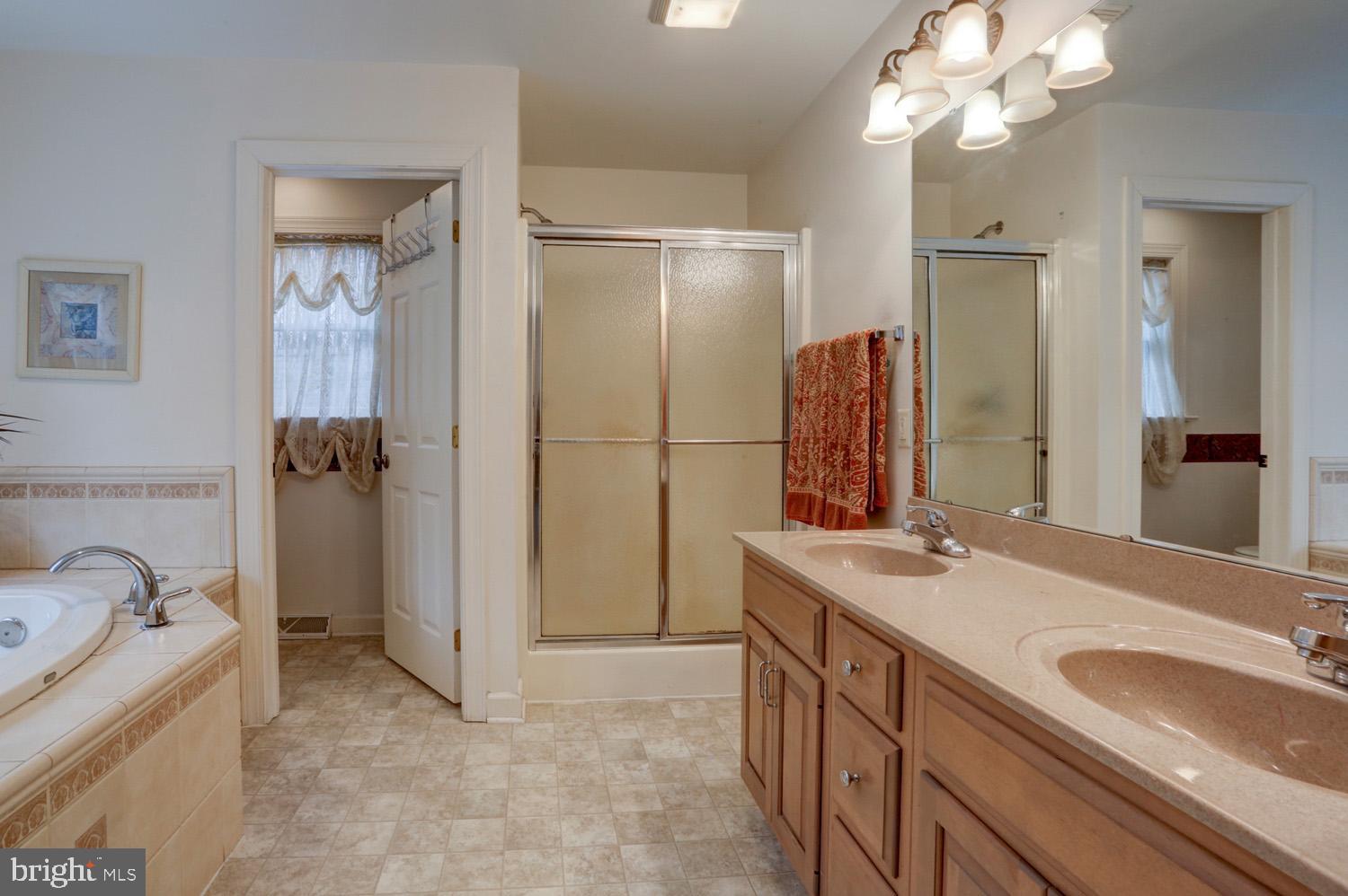 895 Laurel Ridge Road Reinholds, PA 17569 - Photo 32 of 54