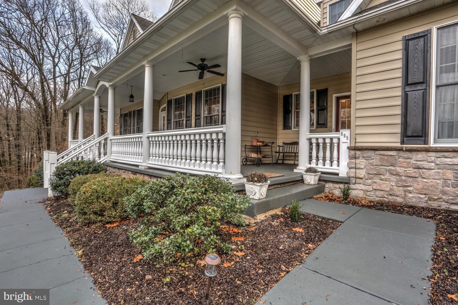 895 Laurel Ridge Road Reinholds, PA 17569 - Photo 5 of 54