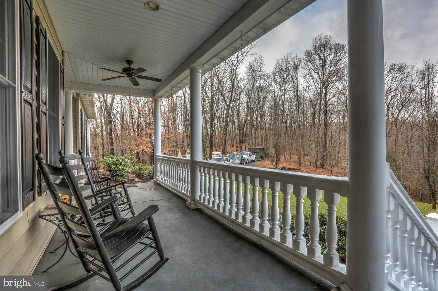 895 Laurel Ridge Road Reinholds, PA 17569 - Photo 6 of 54