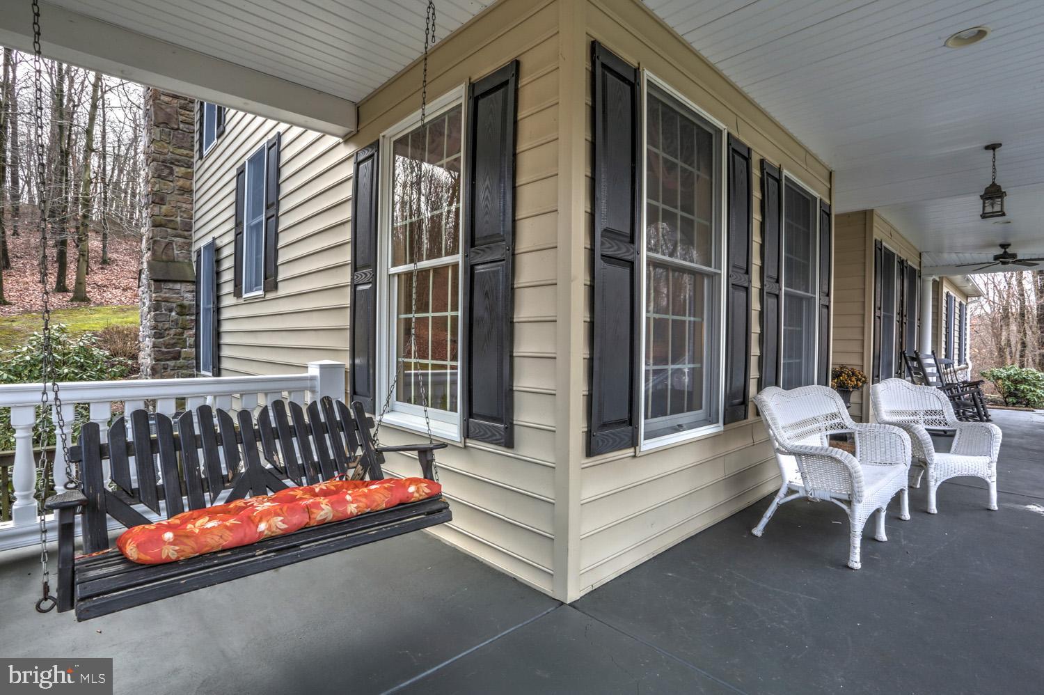 895 Laurel Ridge Road Reinholds, PA 17569 - Photo 8 of 54