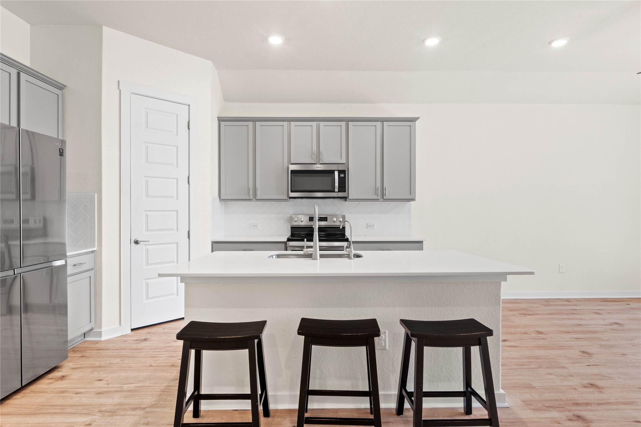 341 Peace Pipe Way Georgetown, TX 78628 - Photo 8 of 28