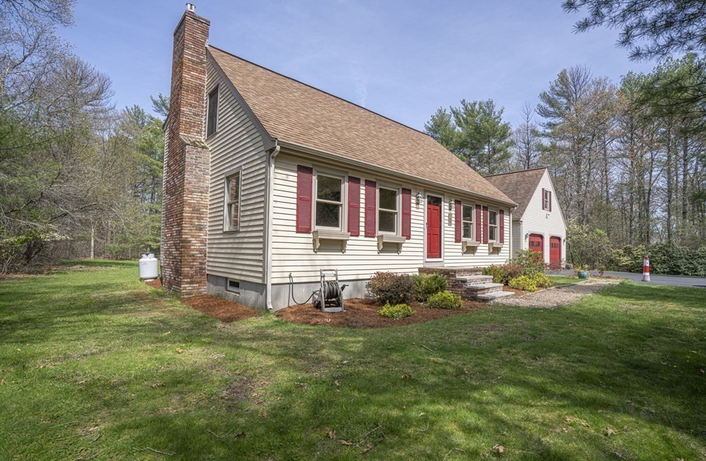 117 Howland Road Lakeville, MA 02347 - Photo 3 of 30