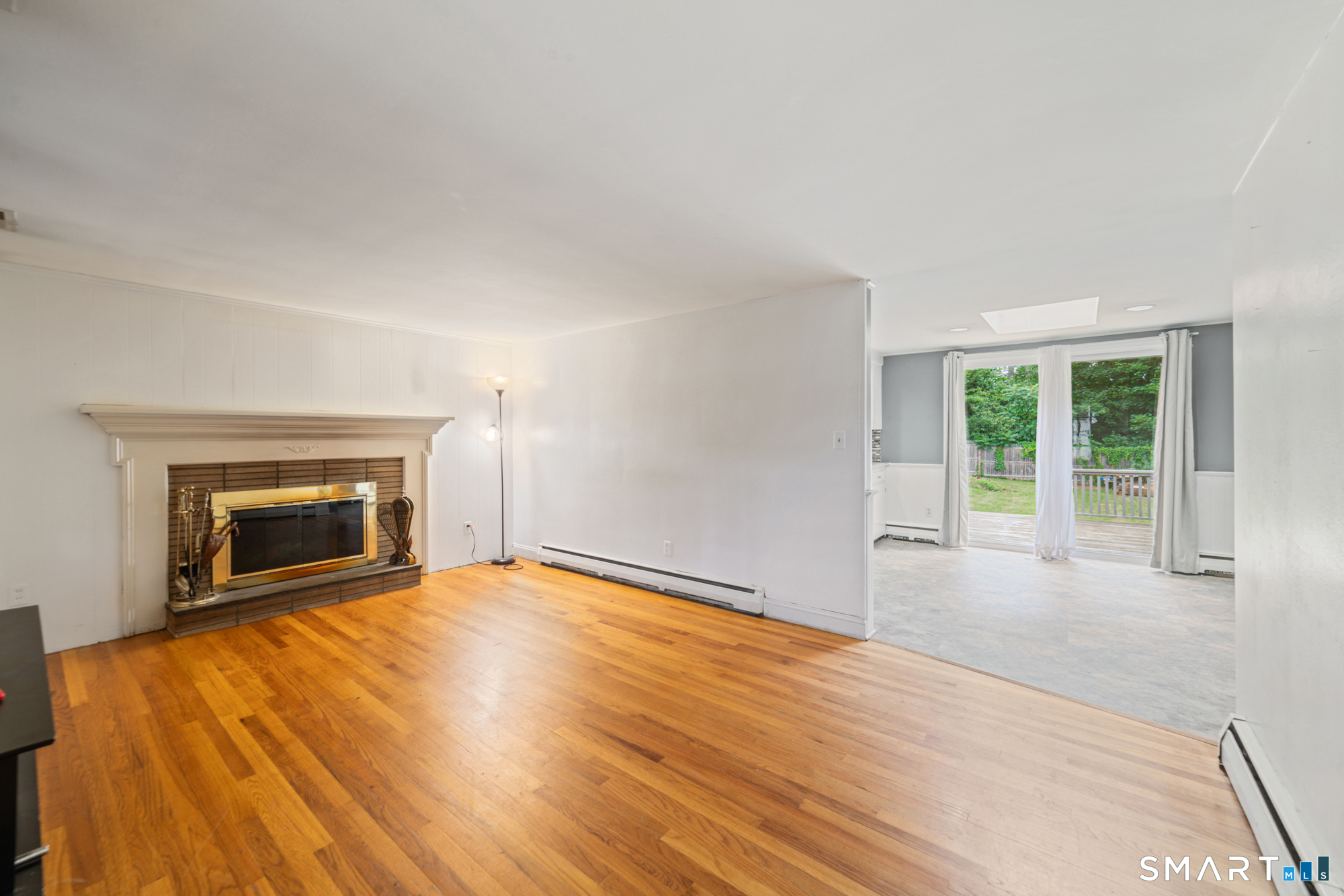 75 Pierce Street Torrington, CT 06790 - Photo 4 of 35