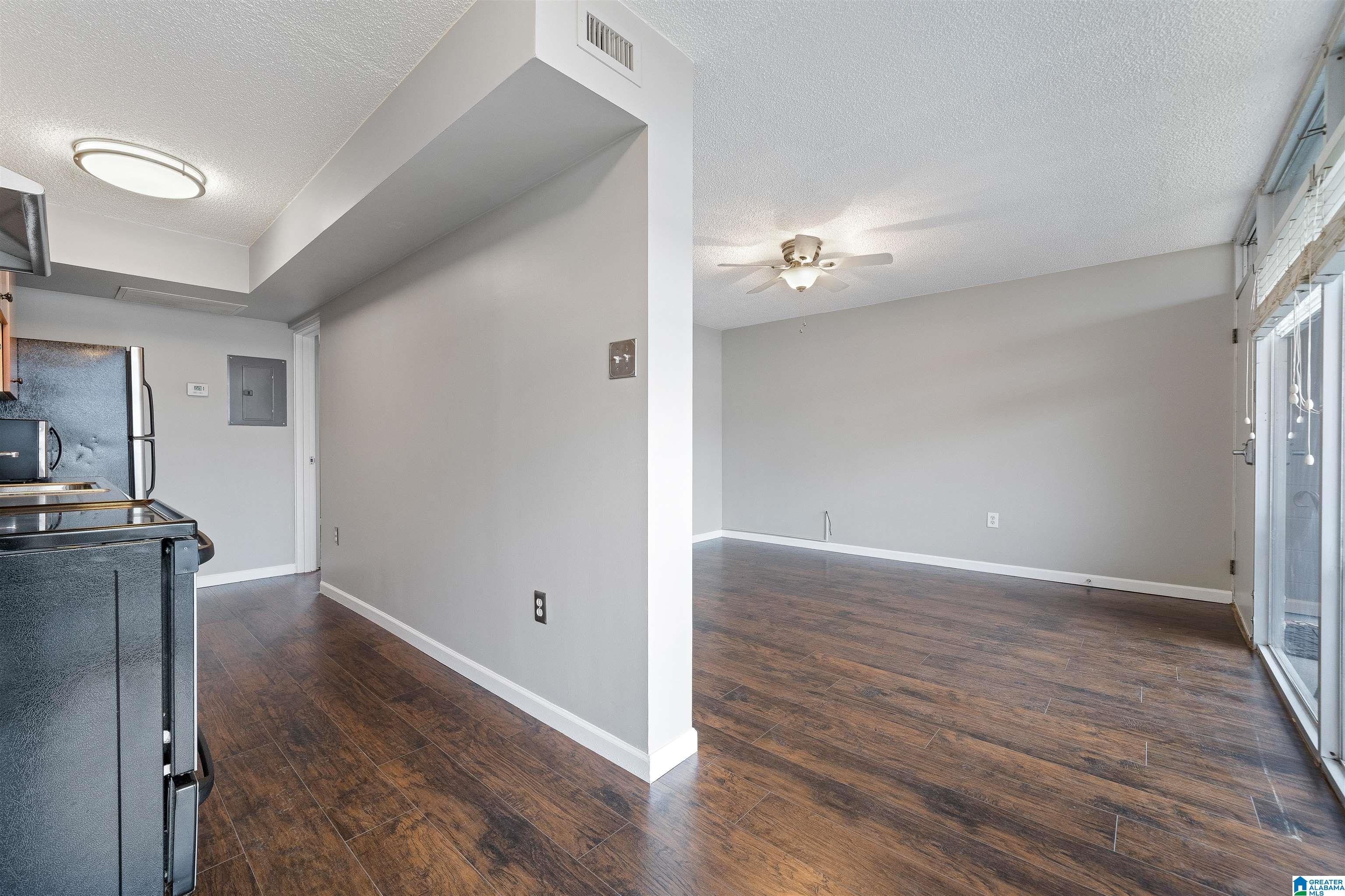 2990 Rhodes Circle South, Unit 318 Birmingham, AL 35205 - Photo 15 of 41
