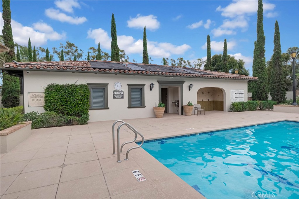 29 Splendor Irvine, CA 92618 - Photo 40 of 41 Gallery Image 40