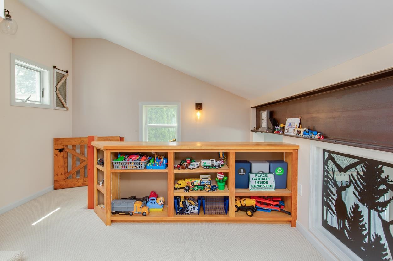 131 Bush Hill Road Pelham, NH 03076 - Photo 41 of 52 Gallery Image 41
