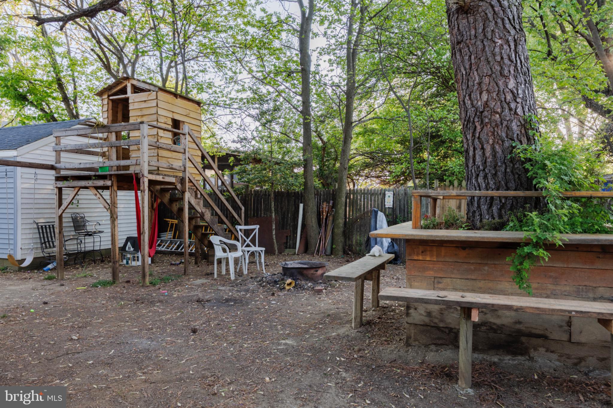 946 Martin Road Essex, MD 21221 - Photo 45 of 48 Charming backyard retreat for play.