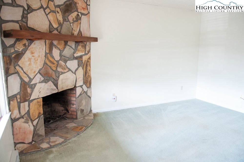 138 Adams Lane Boone, NC 28607 - Photo 5 of 17