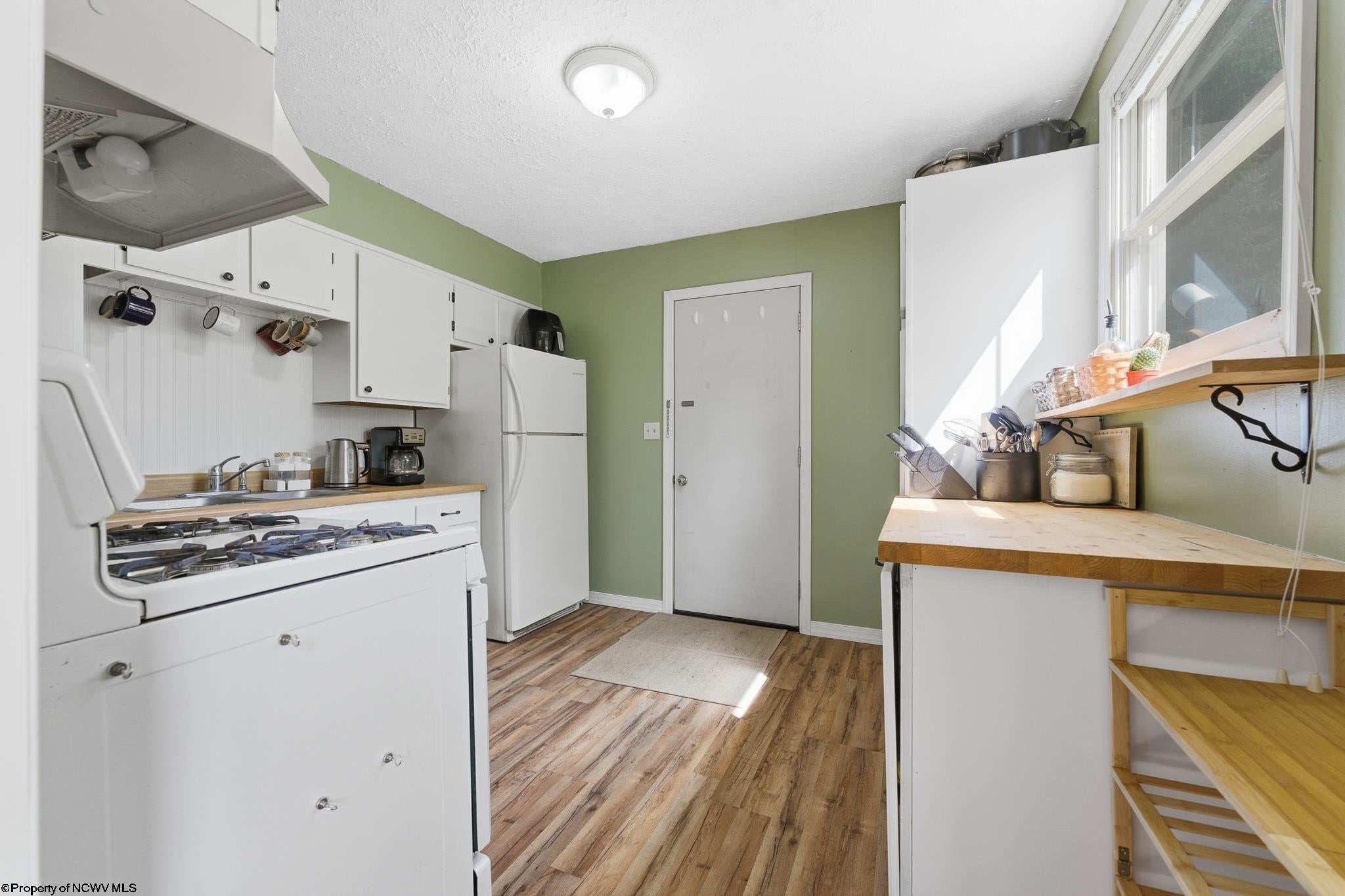 44 Lower Booth Road Morgantown, WV 26501 - Photo 8 of 30 Gallery Image 8