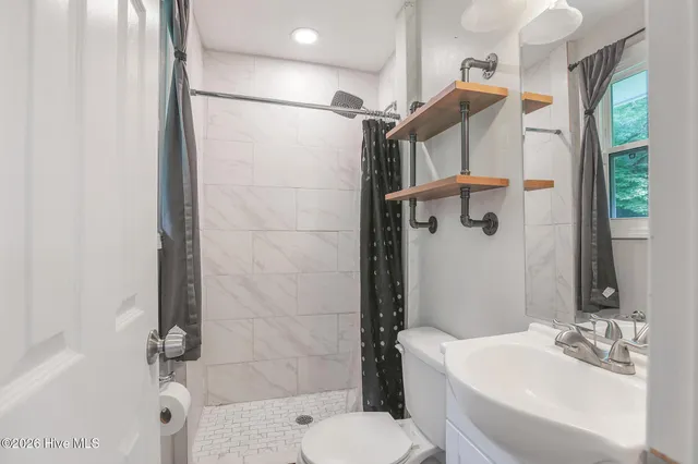 $1,500 | 309 Cole Drive, Jacksonville, NC 28540