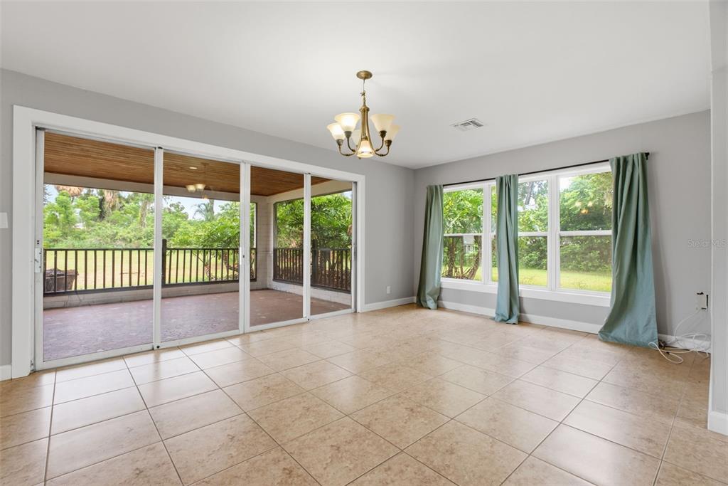 625 Limona Road Brandon, FL 33510 - Photo 11 of 44 Gallery Image 11