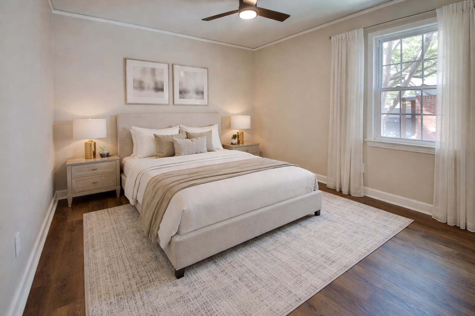 4869 Southern Road Memphis, TN 38117 - Photo 27 of 35 a bedroom with a bed and a painting on the wall