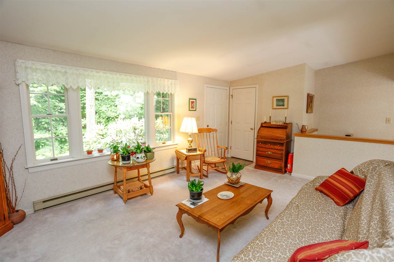 36 Chestnut Pond Road Epsom, NH 03234 - Photo 22 of 40