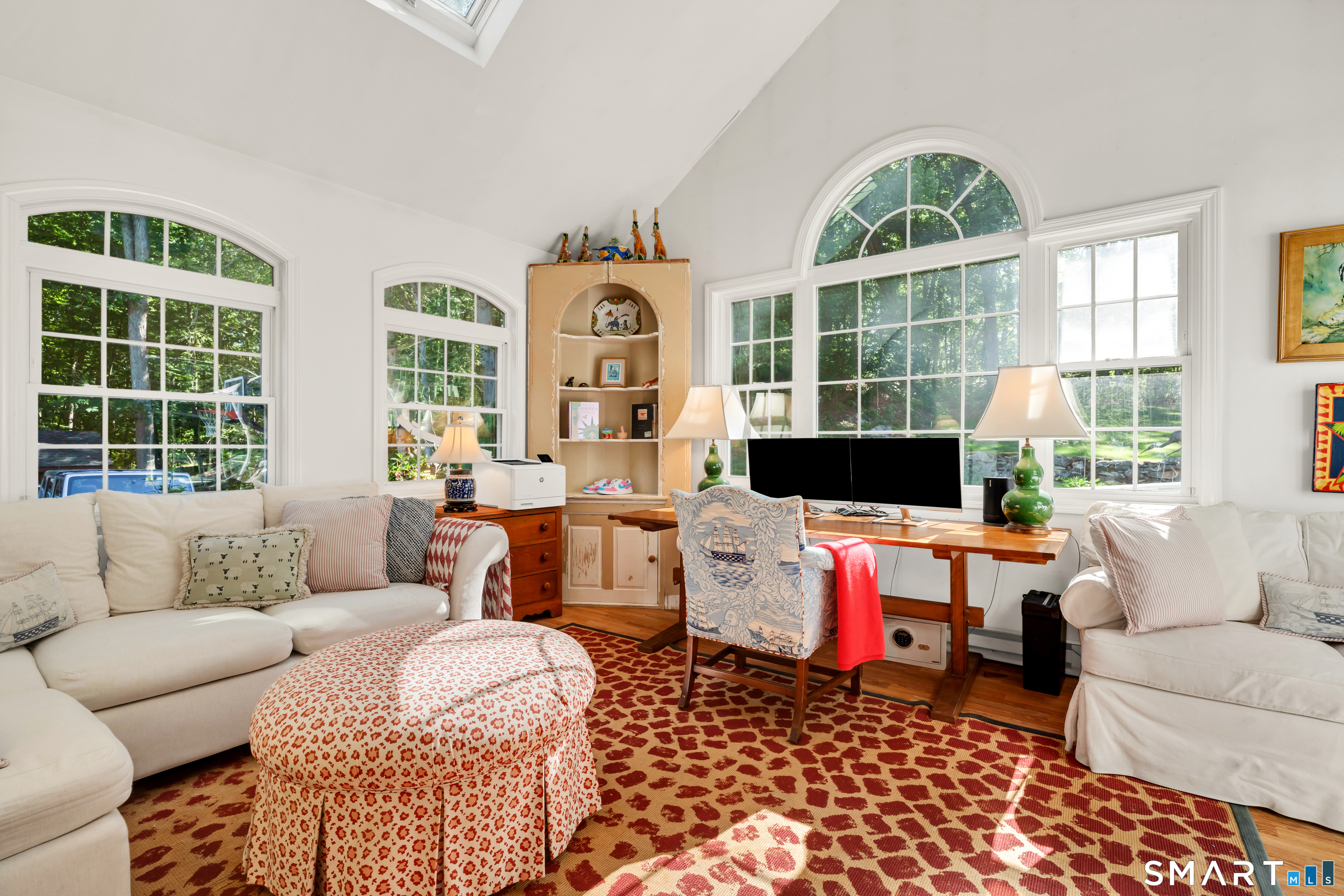 51 Country Way Madison, CT 06443 - Photo 13 of 34 4-season Room with cathedral ceilings and skylights.