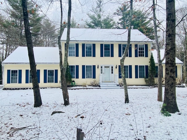 12 Blake Road Raymond, NH 03077 - Photo 1 of 23