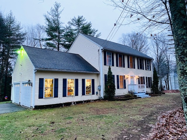 12 Blake Road Raymond, NH 03077 - Photo 2 of 23