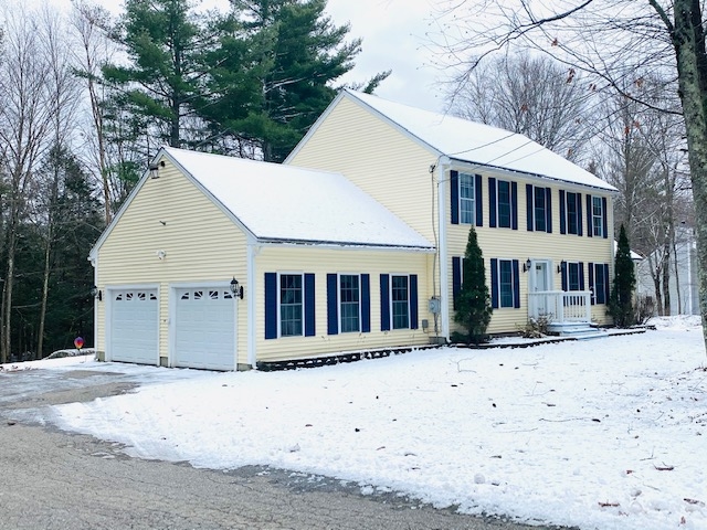 12 Blake Road Raymond, NH 03077 - Photo 3 of 23