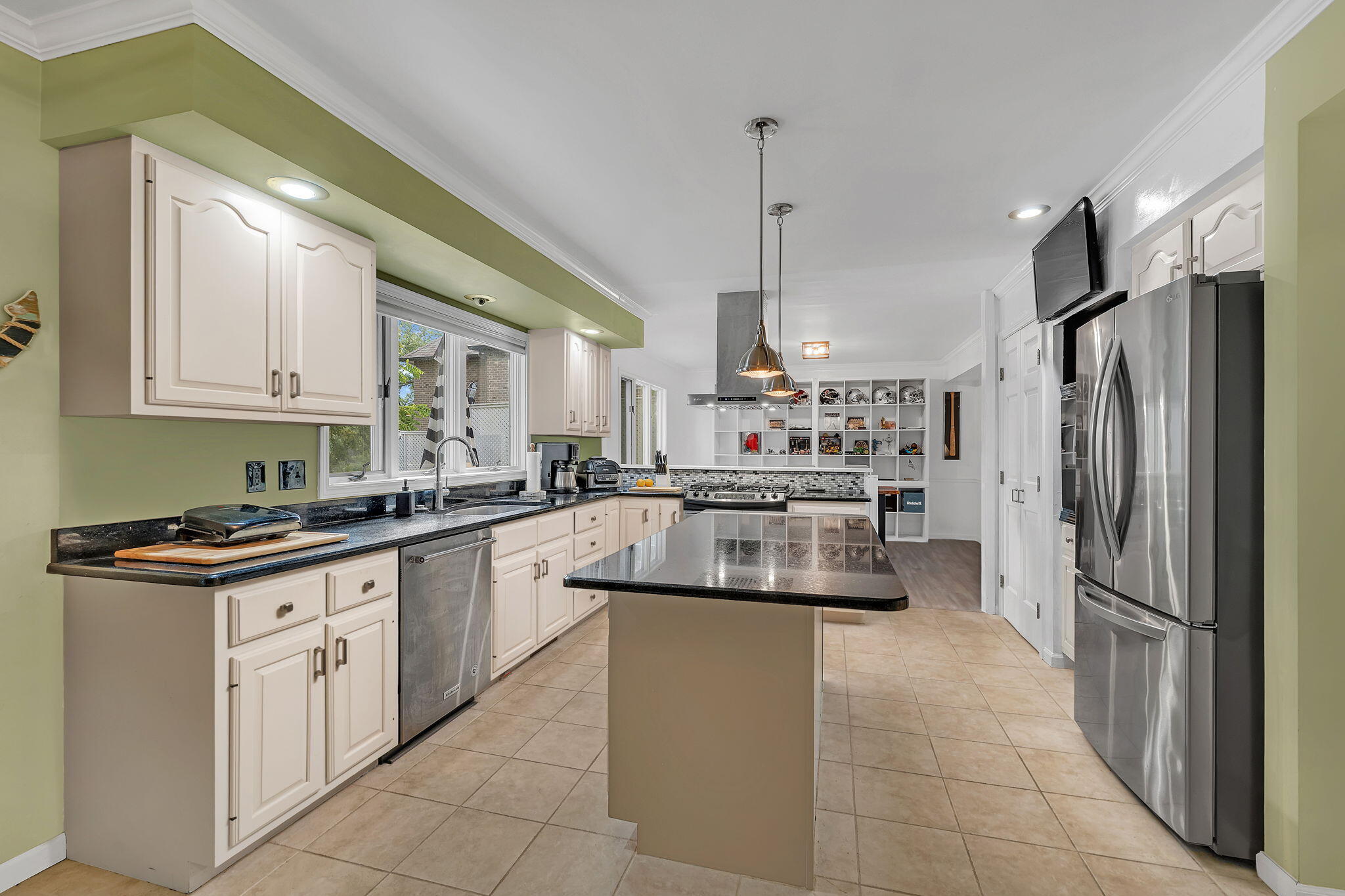459 Amhurst Road Valparaiso, IN 46385 - Photo 9 of 49 2048x1365