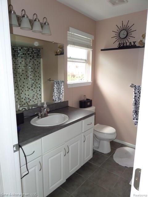 2824 Eastern Avenue Rochester, MI 48307 - Photo 10 of 22 Master Bath