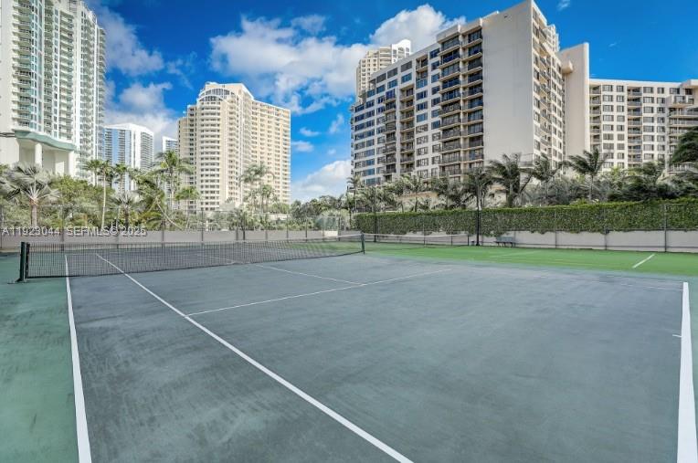 520 Brickell Key Drive, Unit A604 Miami, FL 33131 - Photo 2 of 59 2 Tenis Courts