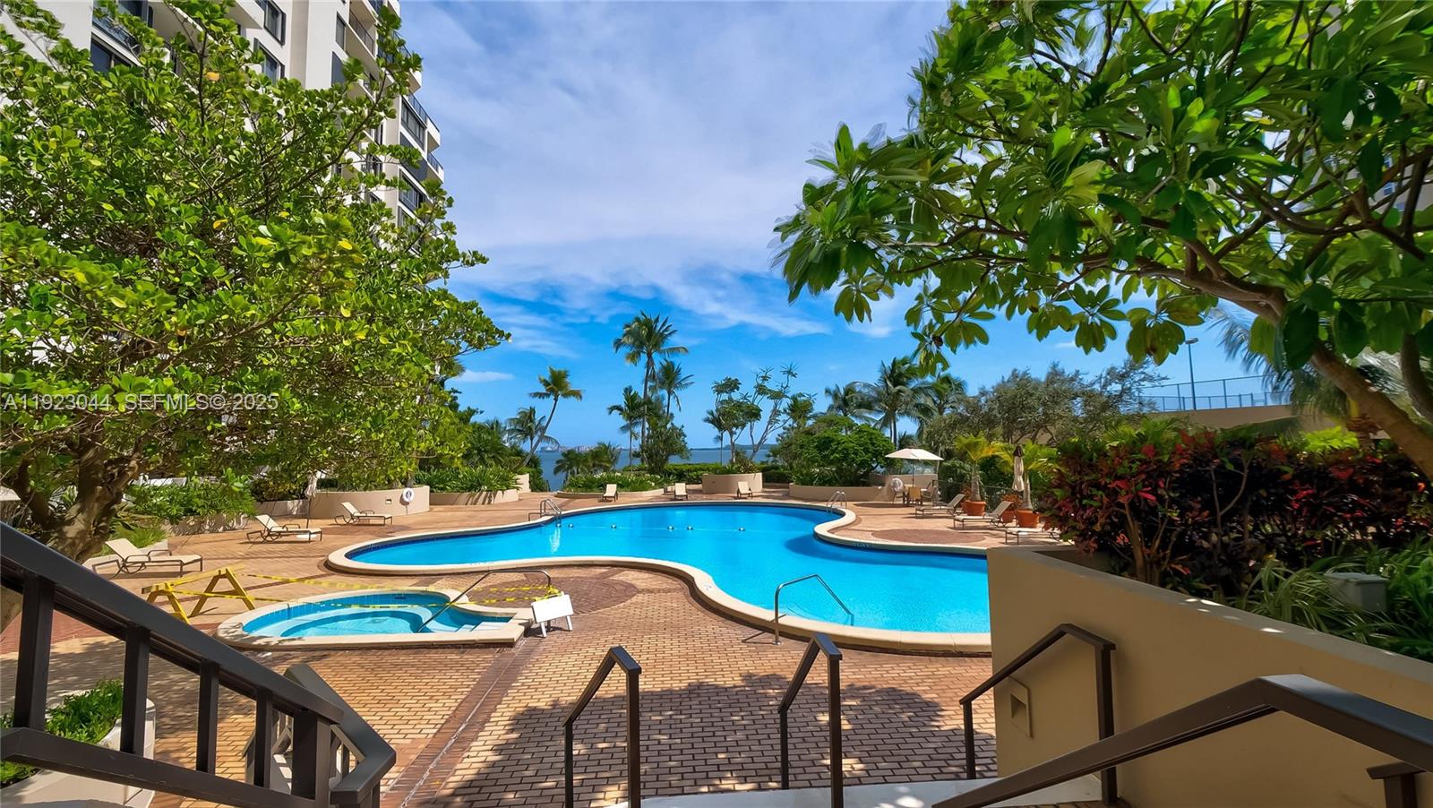 520 Brickell Key Drive, Unit A604 Miami, FL 33131 - Photo 3 of 59