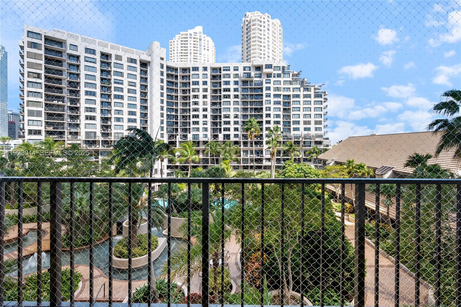 520 Brickell Key Drive, Unit A604 Miami, FL 33131 - Photo 36 of 59 Optional