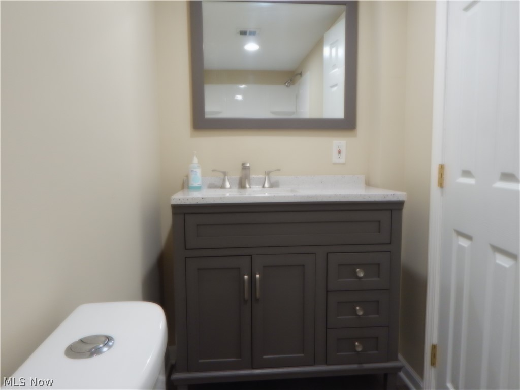 6632 Suffield Road Cleveland, OH 44124 - Photo 20 of 22 Gallery Image 20