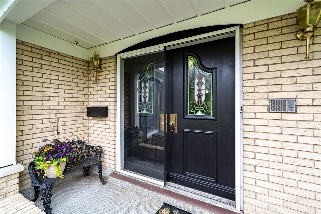 7501 Kings Run Road Dayton, OH 45459 - Photo 5 of 58 Gallery Image 5