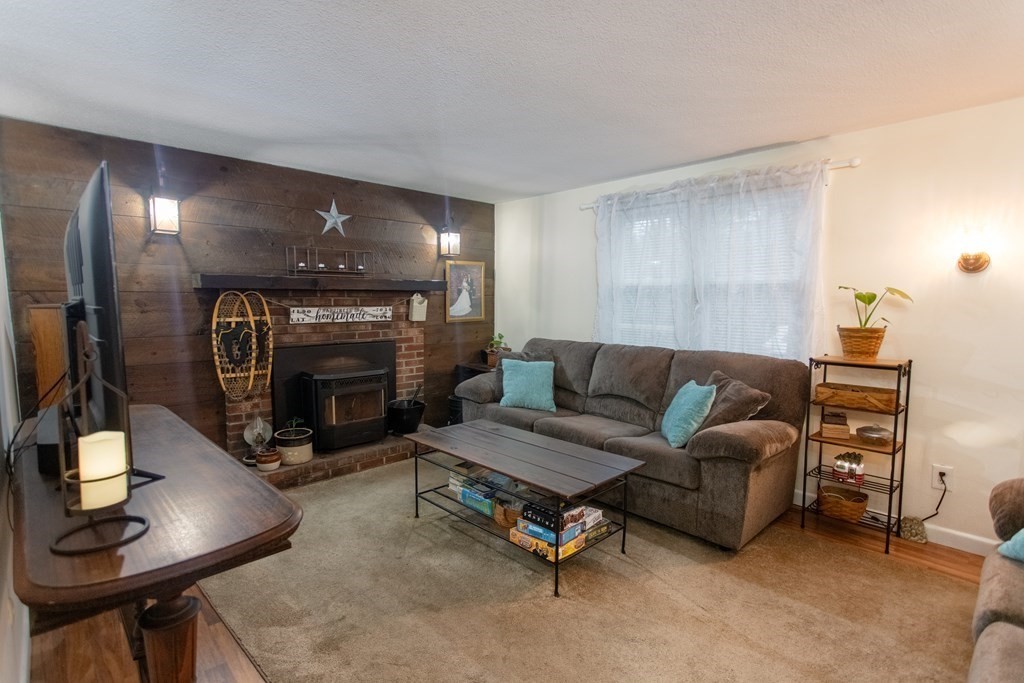 3 Earl Road Plymouth, MA 02360 - Photo 13 of 26 Gallery Image 13