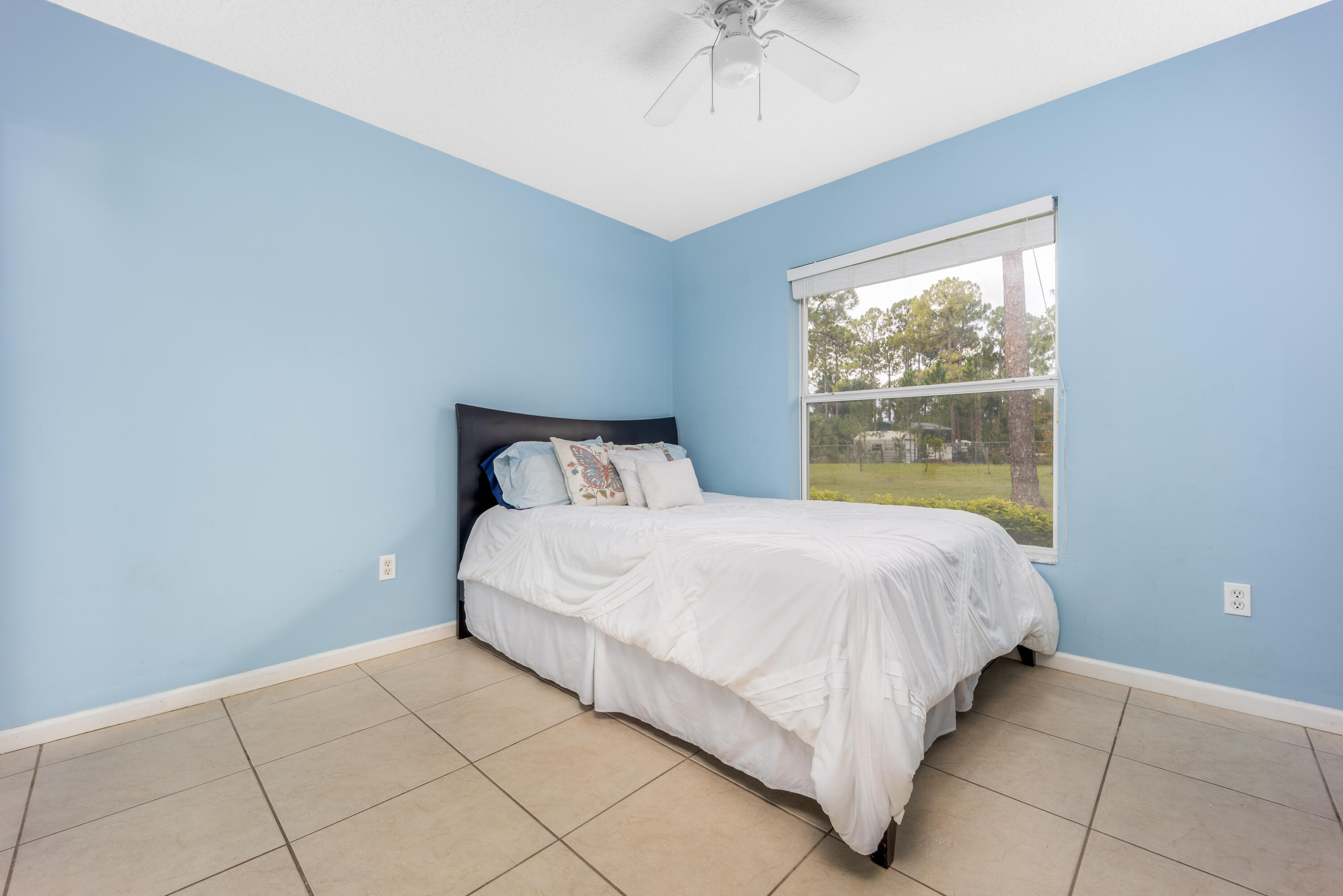 16968 88th Road North The Acreage, FL 33470 - Photo 18 of 39 16968 88th Rd N-18