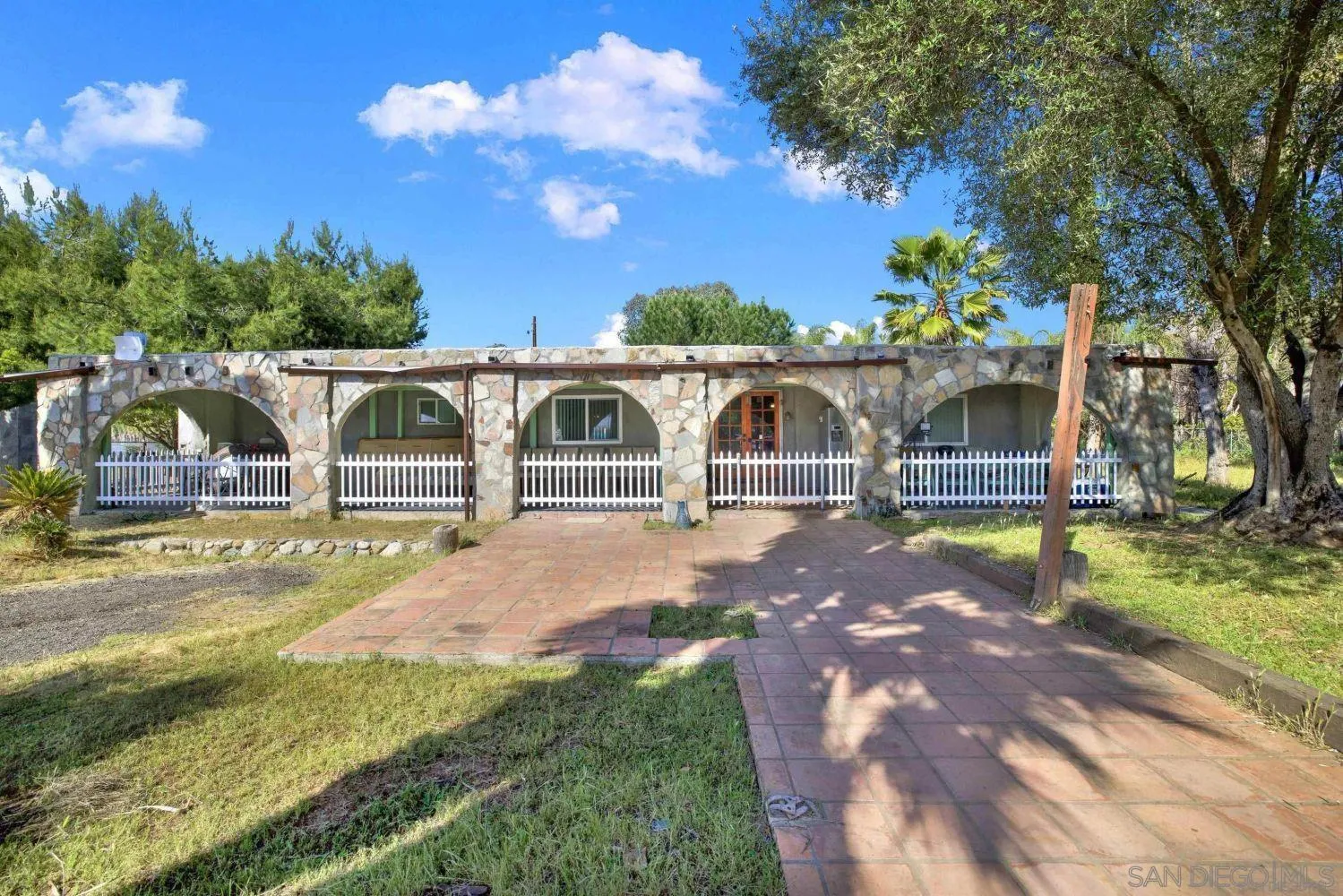 30100 Valley Center Road Valley Center, CA 92082 - Photo 4 of 23