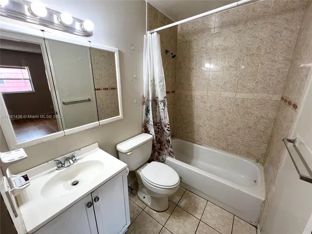 $1,750 | 2562 Northwest 52nd Avenue, Unit B18, Lauderhill, FL 33313