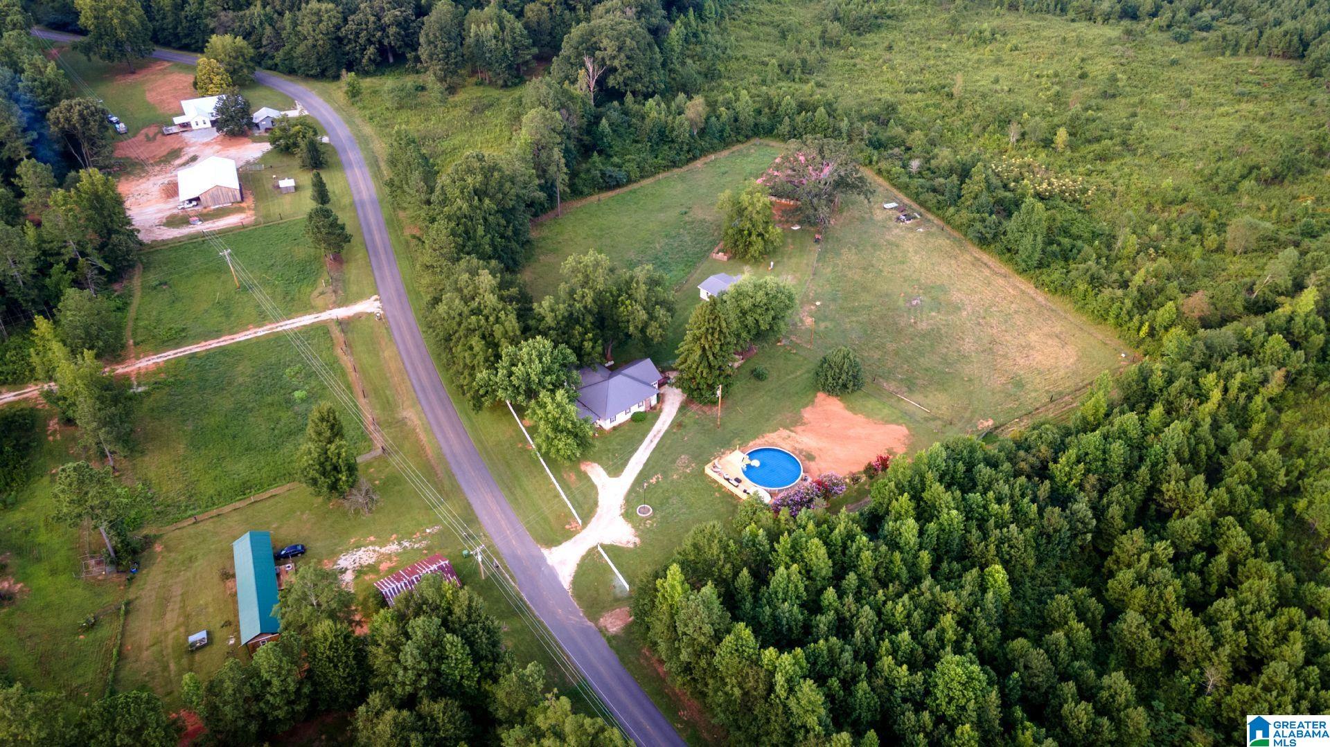 1956 Highland Road Lineville, AL 36266 - Photo 5 of 43 Gallery Image 5