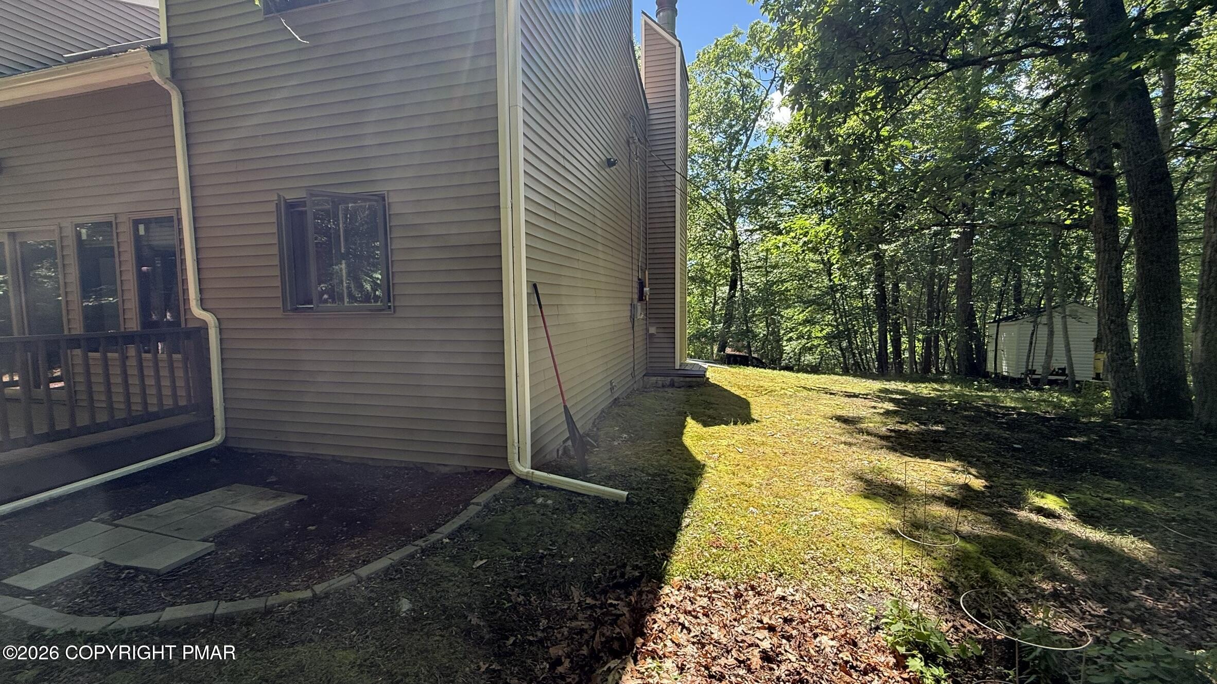 4271 Winchester Way Bushkill, PA 18324 - Photo 10 of 53 IMG_5659