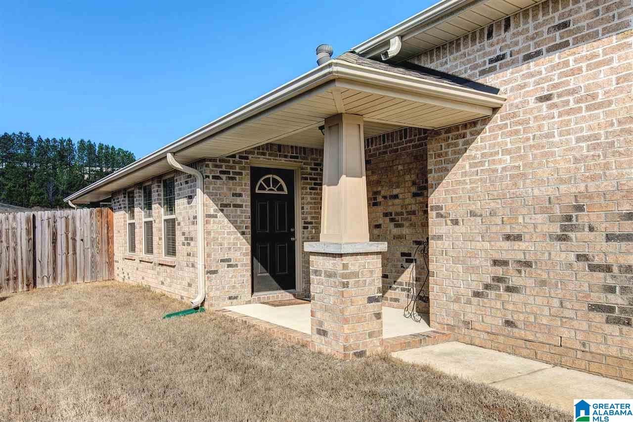 45 Clover Street Odenville, AL 35120 - Photo 4 of 24