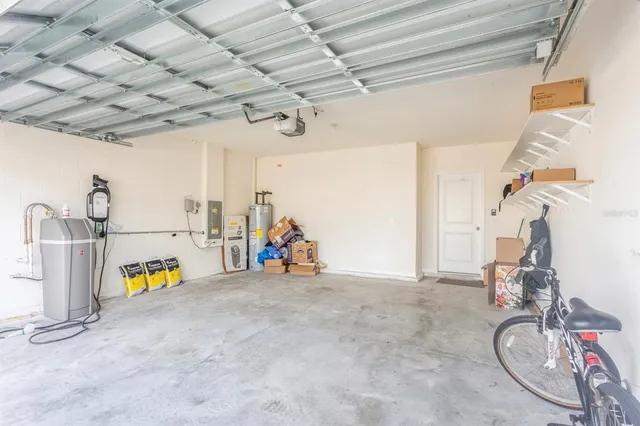 $389,900 | 17048 Oval Rum Drive, Wimauma, FL 33598