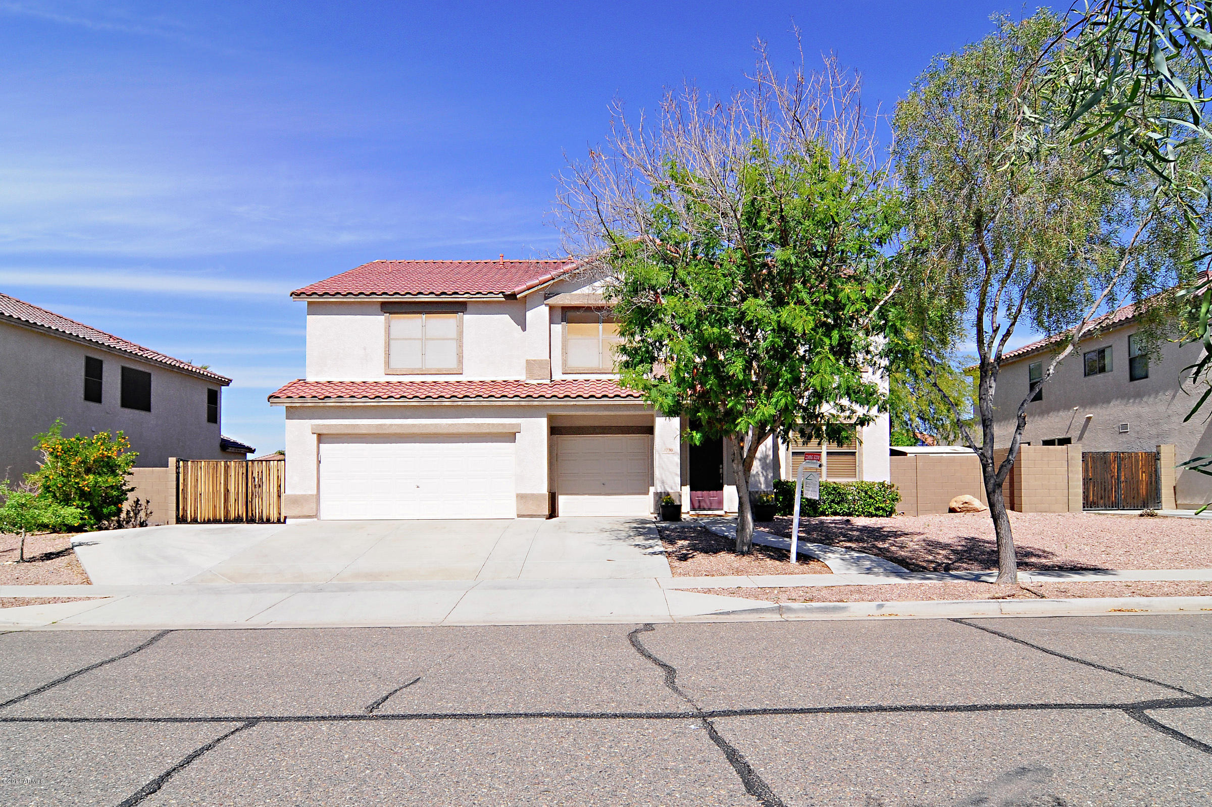 3130 West Redbird Road Phoenix, AZ 85083 - Photo 2 of 19 Front of House