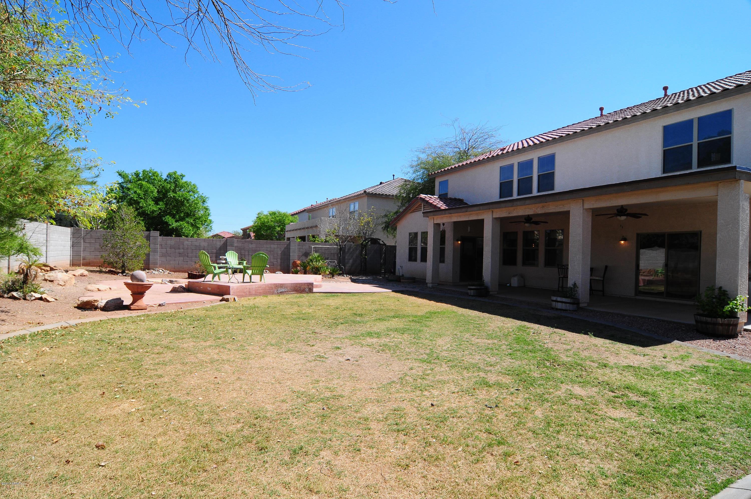 3130 West Redbird Road Phoenix, AZ 85083 - Photo 3 of 19 Back