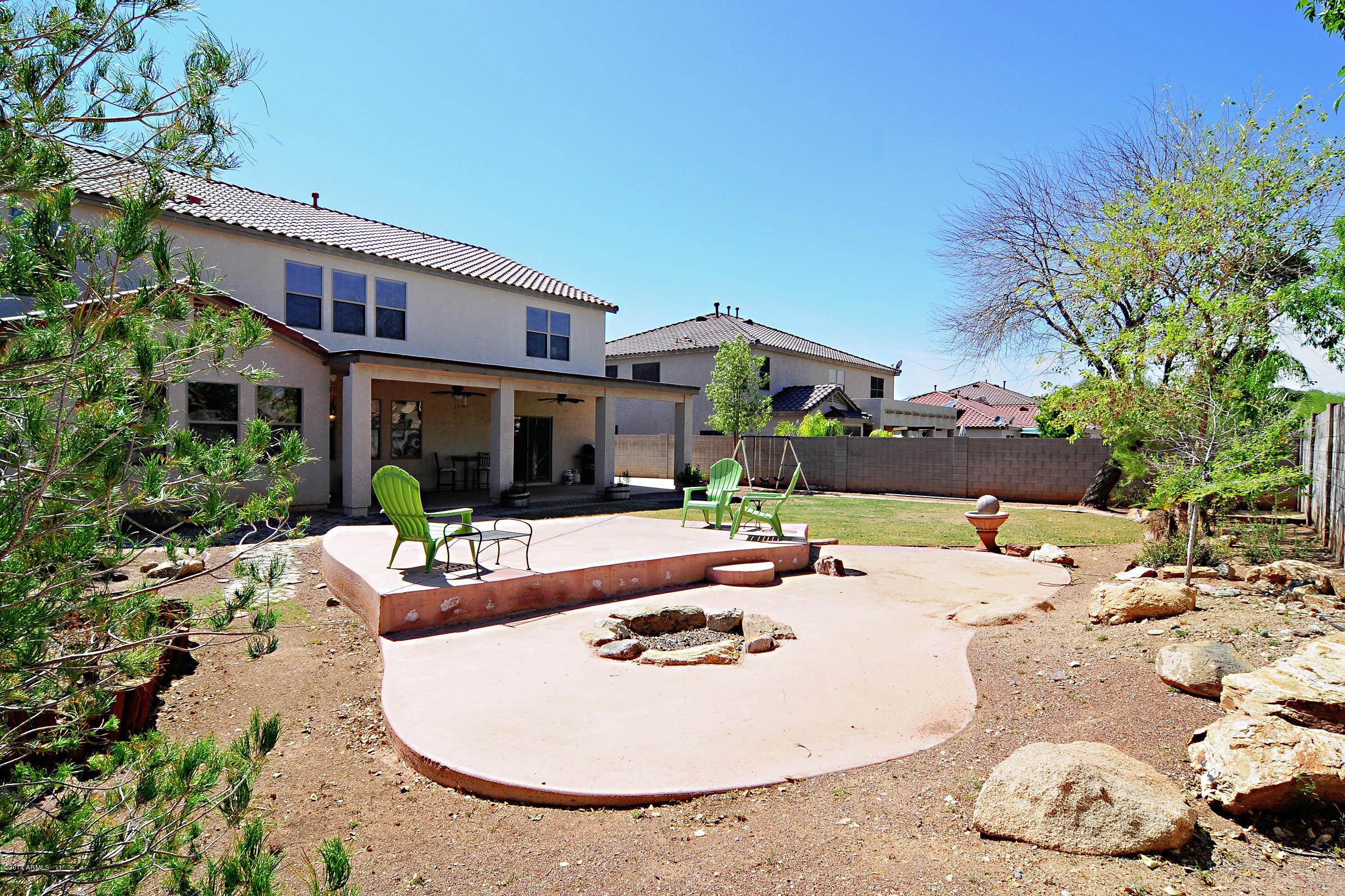 3130 West Redbird Road Phoenix, AZ 85083 - Photo 4 of 19 Fire Pit