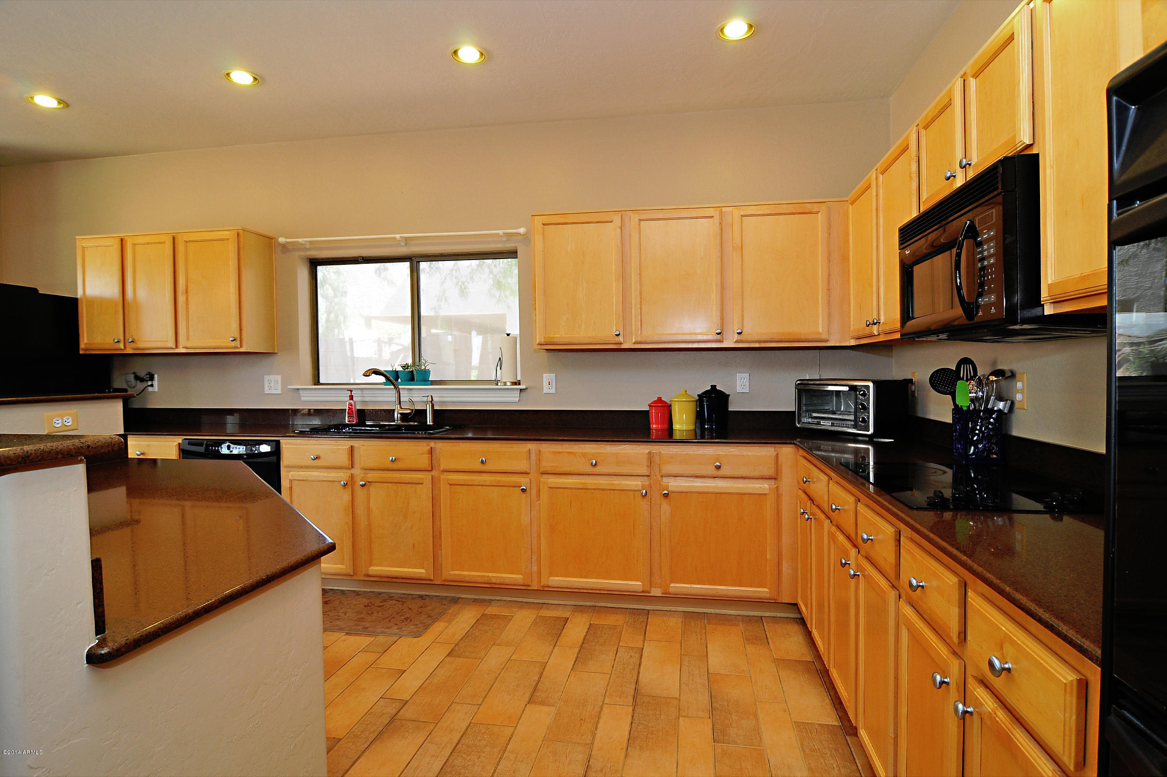 3130 West Redbird Road Phoenix, AZ 85083 - Photo 7 of 19 Kitchen 3