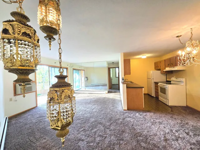 $115,000 | 9147 Highway 55, Unit 301, Golden Valley, MN 55427