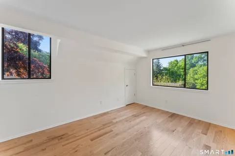 $270,000 | 69 Heritage Village, Unit C, Southbury, CT 06488