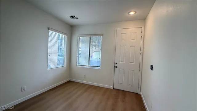 $1,800 | 5389 Encino Springs Avenue, Las Vegas, NV 89139