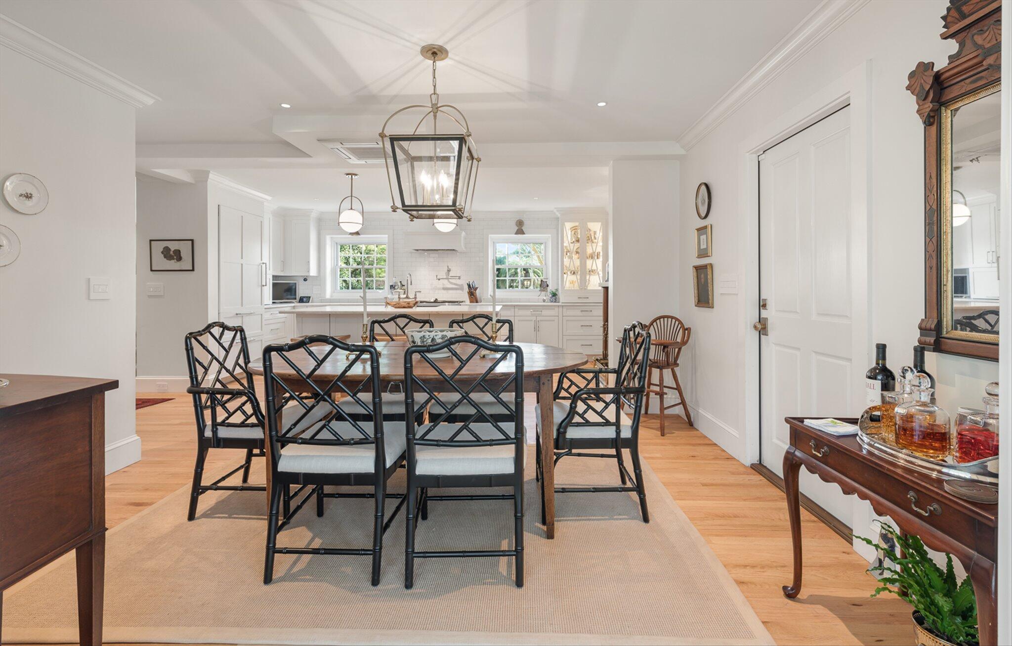 977 Cottingham Drive Mount Pleasant, SC 29464 - Photo 6 of 33 6