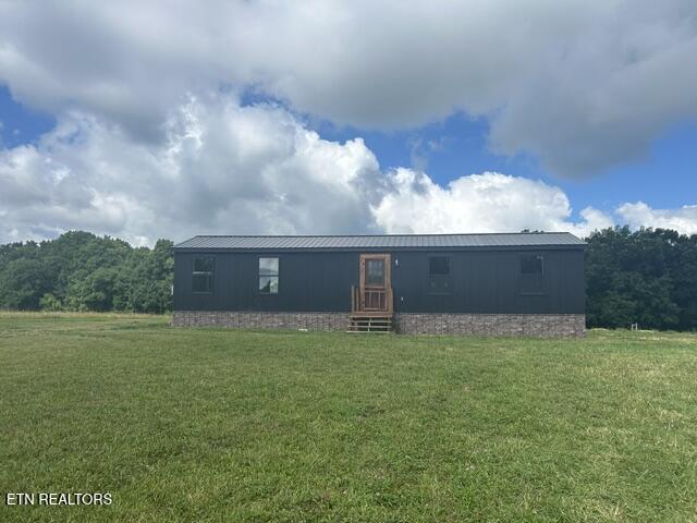 367 Christenson Road Deer Lodge, TN 37726 - Photo 1 of 19 image0 (2)