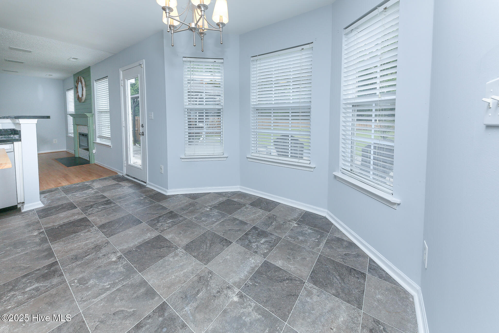 158 Green View Road Moyock, NC 27958 - Photo 2 of 44 4G8A1348